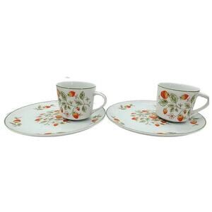 Vintage Dolphin Japan Porcelain Berry‎ Patch Strawberry 2 Snack Plate Cup Set